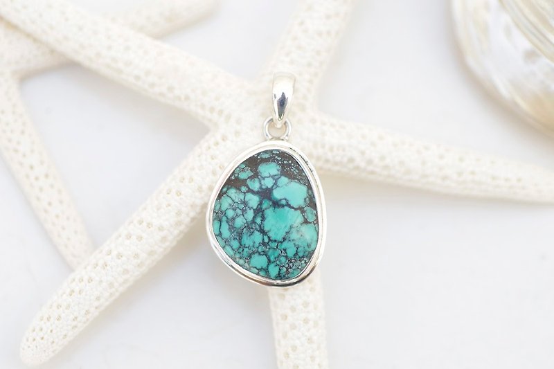 Turquoise pendant top - Necklaces - Stone Green