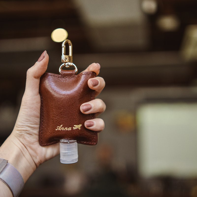 【Premium Calf Leather】Hand Sanitizer Holder Charm -Espresso - พวงกุญแจ - หนังแท้ สีนำ้ตาล