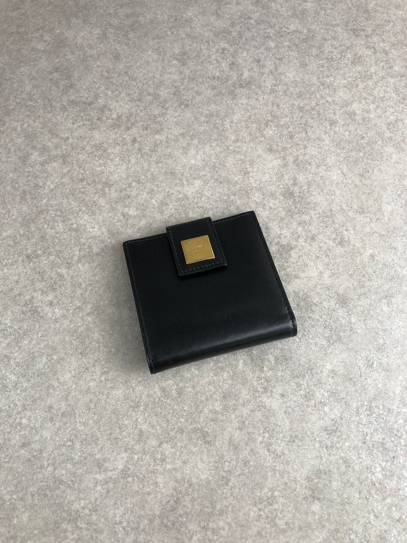 【 日本直送　名牌中古包 】CELINE セリーヌ 財布 ブラック ロゴ レザー 二つ折り財布 vintage ヴィンテージ オールド 8rd2s8 - 錢包/皮夾/長短夾 - 真皮 黑色