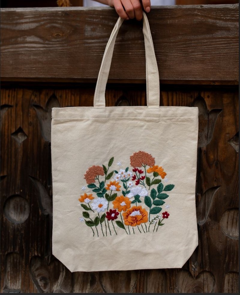 Floral embroidered tote bag, Wildflower tote bag, Handmade embroidery cotton bag - Handbags & Totes - Cotton & Hemp Gray