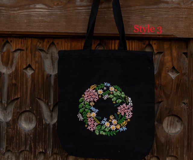 花柄刺繍トートバッグ、ワイルドフラワートートバッグ、手作り刺繍コットンバッグ - ショップ FLAXSI トートバッグ・ハンドバッグ - Pinkoi