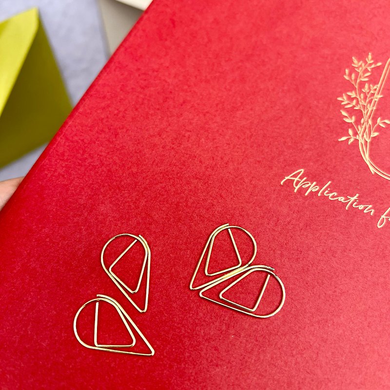 [Wedding Invitation Accessories] 10 golden drop-shaped paper clips into gold clips - Bookmarks - Other Metals 
