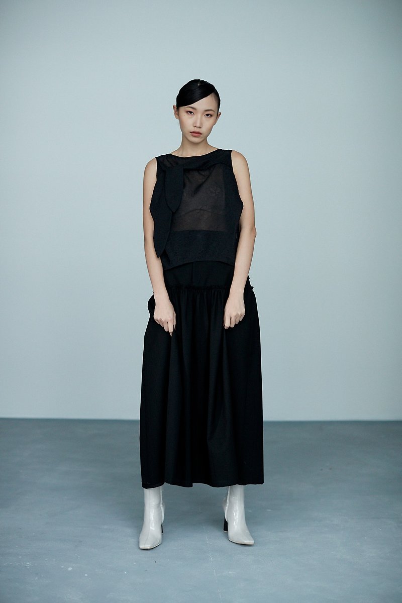 Black knotted flap top - เสื้อผู้หญิง - ผ้าฝ้าย/ผ้าลินิน สีดำ