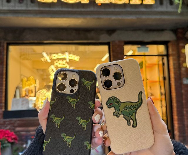 COACH iPhone 15/16e Premium Leather Case (Little Dinosaur