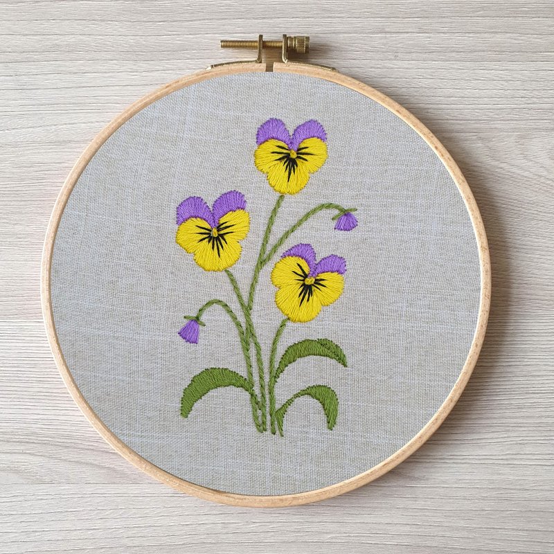 刺繡 蝴蝶 hand embroidery DIY, Floral pattern pdf, pansies embroidery - 其他數位設計 - 其他材質 