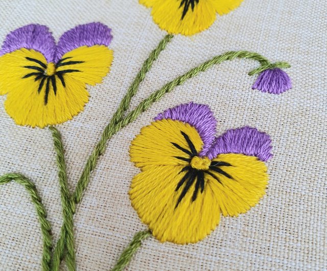 デジタル】刺繡蝴蝶手刺繍DIY、花柄PDF、パンジー刺繍