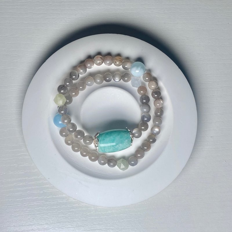 Stone double circle bracelet - สร้อยข้อมือ - คริสตัล สีใส