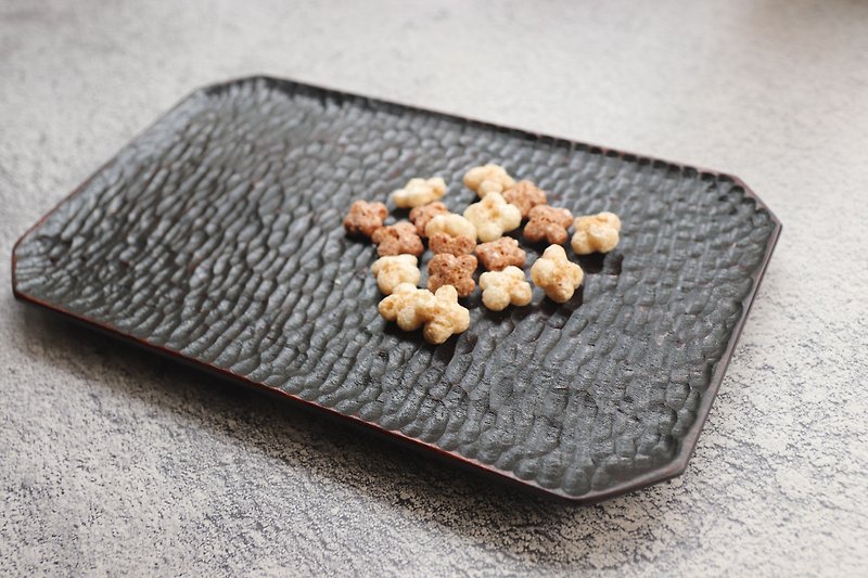 Simple Zen Style - Raw Lacquer Hand Carved Wooden Plate 15x25cm - จานและถาด - ไม้ 