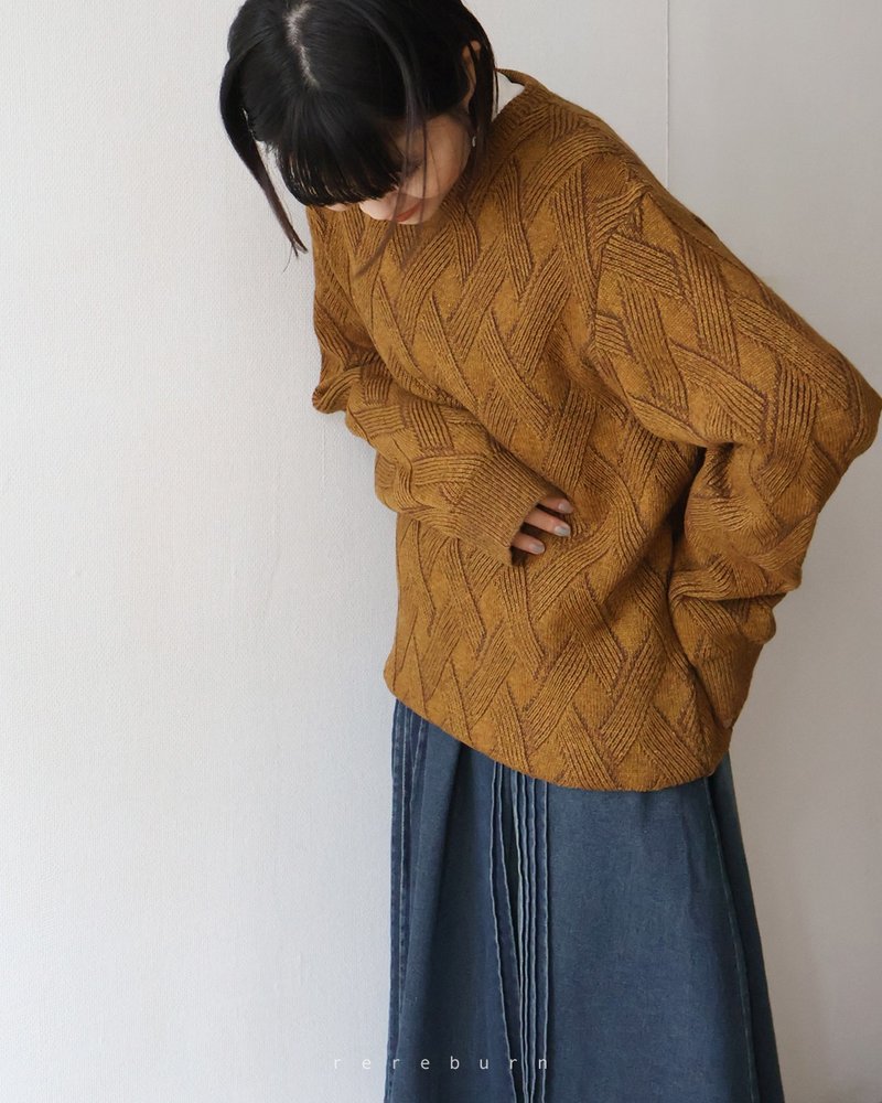 Winter retro unisex Japanese-made geometric knitted loose thin wool ginger vintage sweater - Women's Sweaters - Wool Yellow