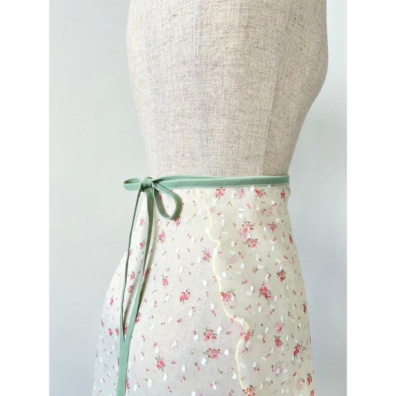 刺繡小碎花 - 洋裝/連身裙 - 其他材質 黃色
