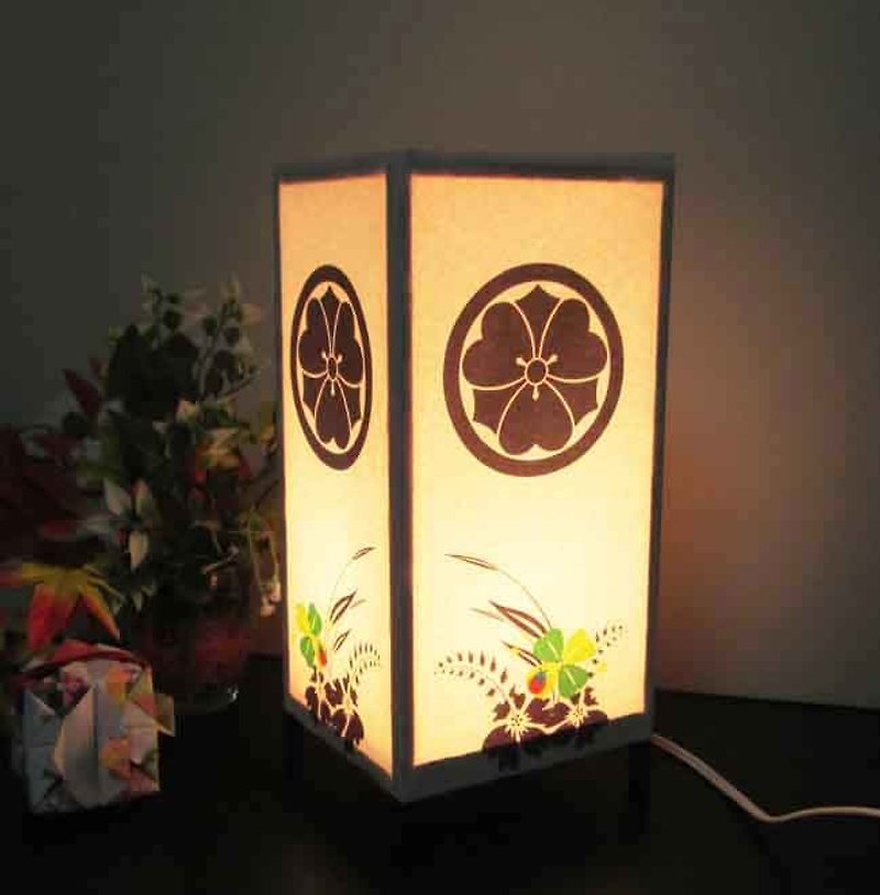 Shine stand-3 type of Kenhen喰 »4-77-peace to dream lamp hunting «circle of family crest - Lighting - Paper Gold