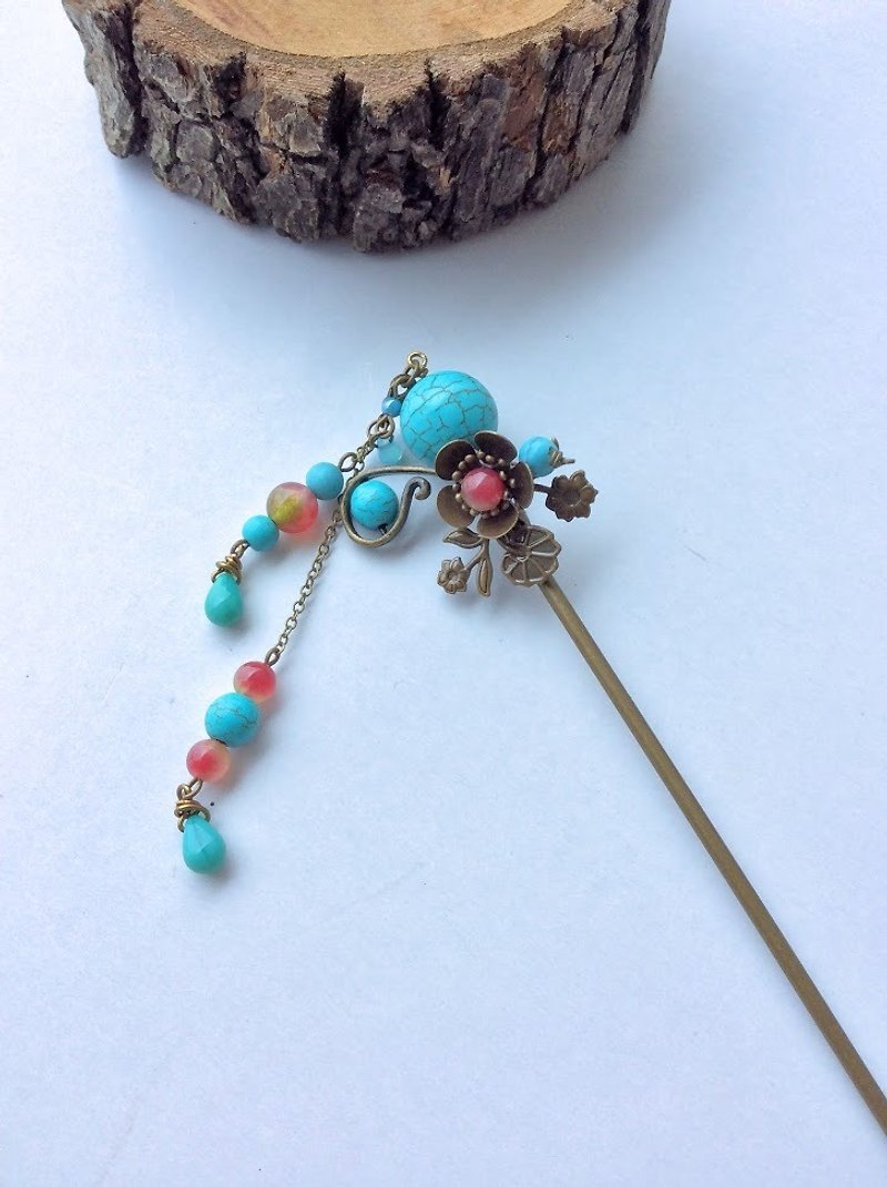 Meow hand-made ~ turquoise beads hairpin - Hair Accessories - Other Materials Blue