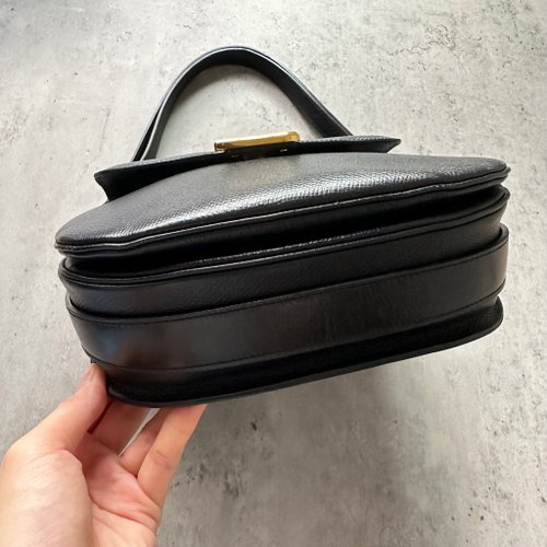 Belgian Delvaux leather dual-purpose handbag - Shop autrefois-hk Messenger  Bags & Sling Bags - Pinkoi