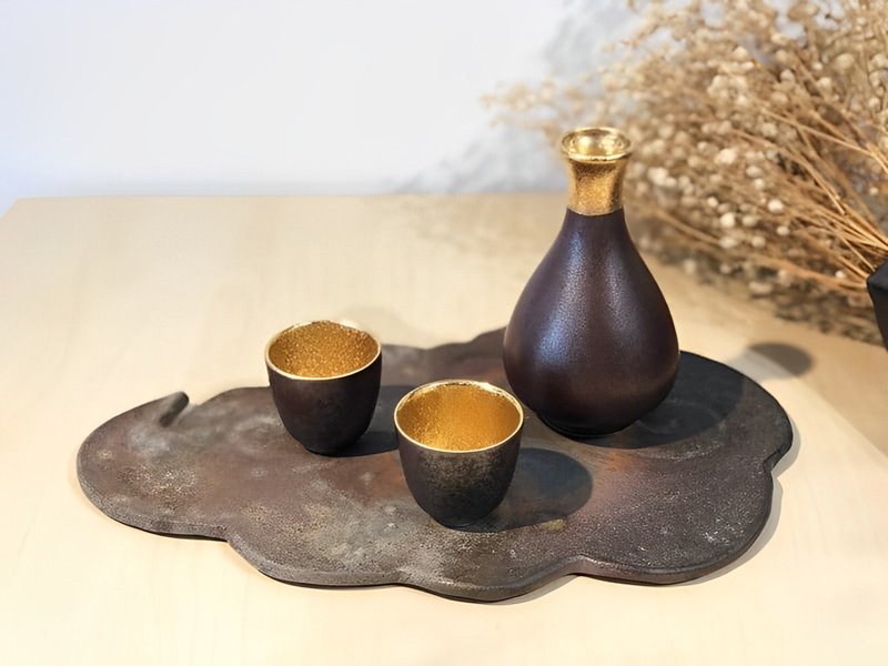 結晶金卷 德利清酒器組 (1合) /1壺2杯 - 酒杯/酒器 - 瓷 金色