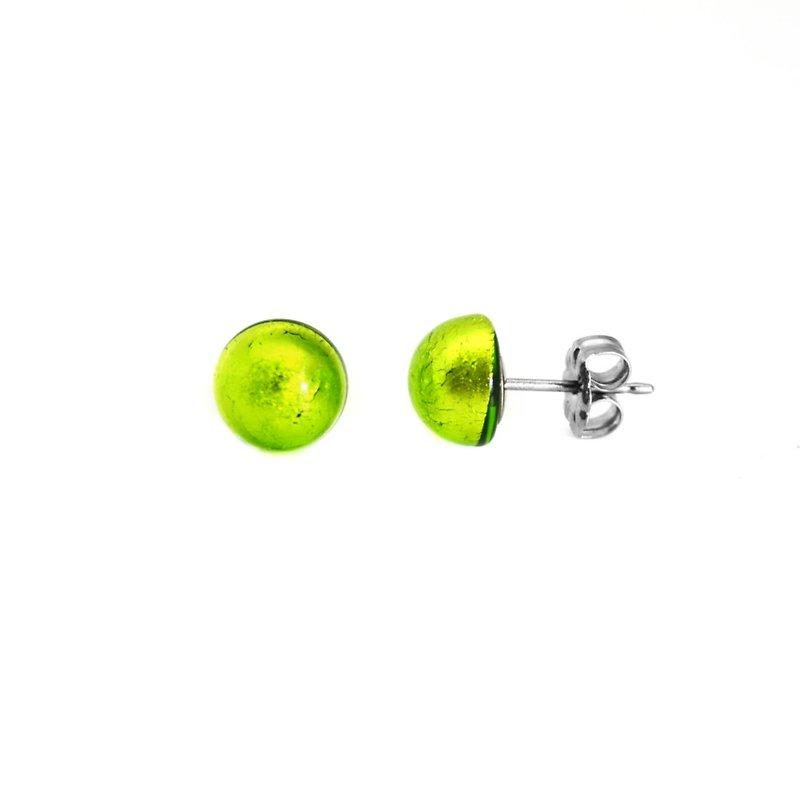 點點繽紛-亮綠 琉璃純鈦耳環一對 可混搭 買即贈鈦貼兩粒 - 耳環/耳夾 - 其他金屬 綠色