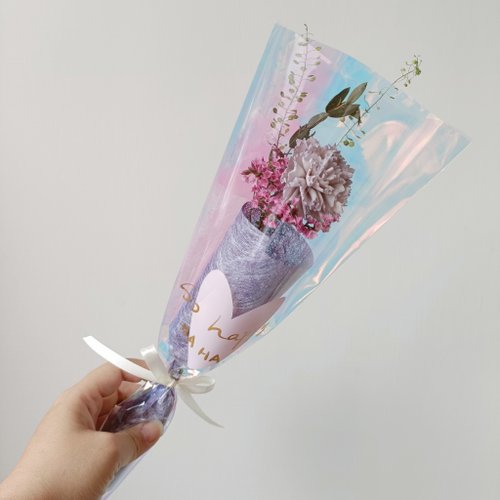 Kinki 手作Studio 母親節禮物 永生乾燥康乃馨玫瑰花束 工商企業贈品課程畢業禮物n