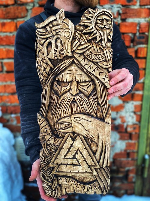 Sloboda_woodcarving 異教徒雕塑 沃 奧丁 木板 阿薩特魯 維京神 北歐神話 北