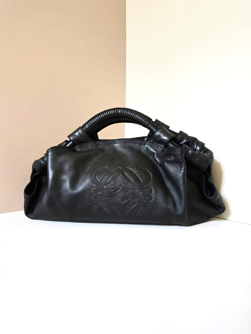 絕版中古包 Loewe黑色壓紋納帕包 皮革包 古董包 手提包 二手包 - 手提包/手提袋 - 真皮 黑色
