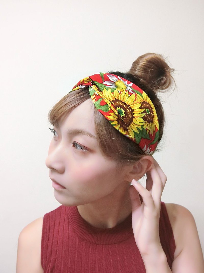 [Artillery] in the gallery of sunflower hair band - เครื่องประดับผม - ผ้าฝ้าย/ผ้าลินิน สีแดง