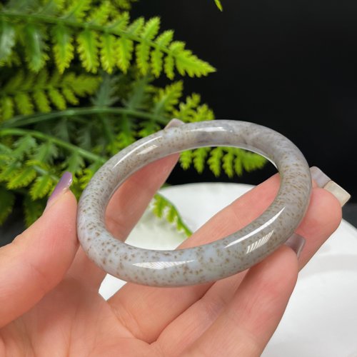 和田玉 糖白バングル 55MM 古い素材の金木犀糖色 円形バングル 鑑別書