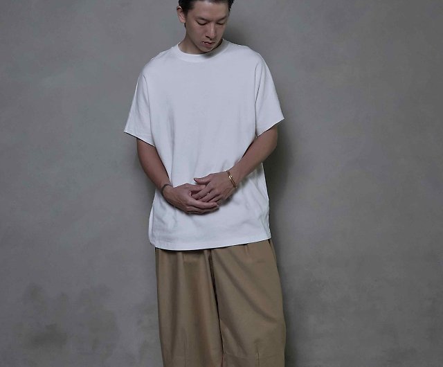 Karma / Dolman short sleeve T-shirt seamless sleeve top white - Shop  karma-design Men's T-Shirts & Tops - Pinkoi