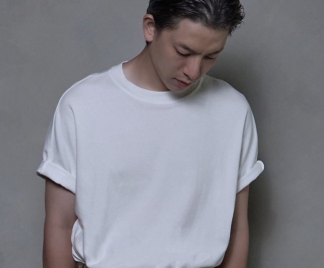 Karma / Dolman short sleeve T-shirt seamless sleeve top white