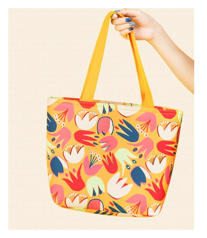 Two use illustration print bag - yellow tulip - กระเป๋าแมสเซนเจอร์ - เส้นใยสังเคราะห์ สีเหลือง