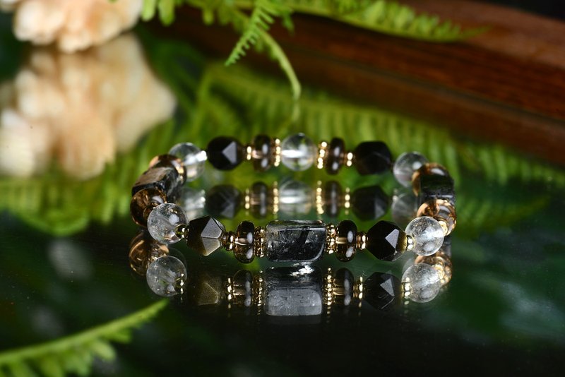 [Kamiyama Crystal Mine] Crown of Black Beauty/Black Hair Quartz/Catine Quartz/Obsidian/White Quartz - สร้อยข้อมือ - คริสตัล สีดำ