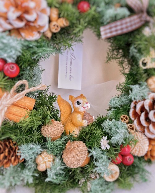 森のお友達プレゼントをお届けに〰️♥クリスマスリースフレッシュ