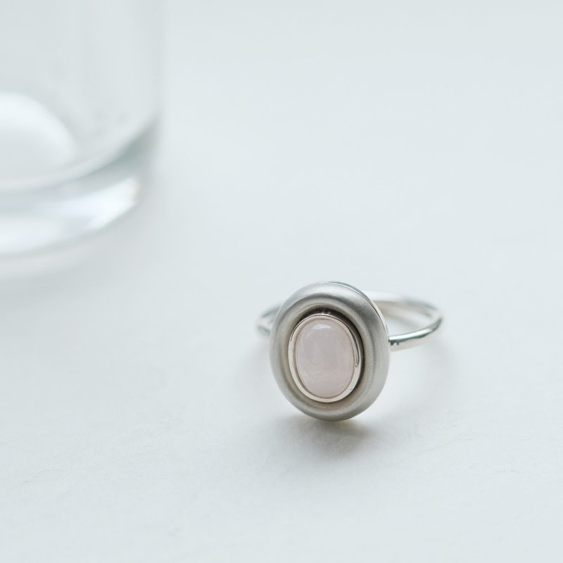 Oval rose quartz ring in 925 Silver - General Rings - Gemstone Pink