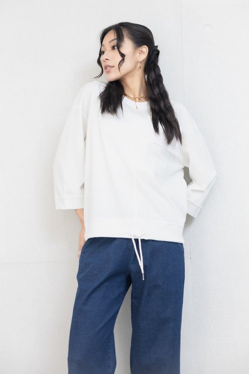 Meya 編縫編織 異材質口袋下擺抽繩七分袖上衣 白色