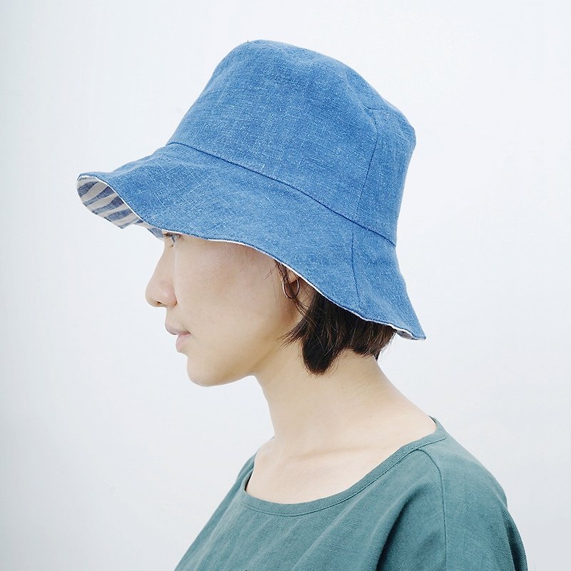 蘑菇MOGU/天然染/雙面帽/藍白條紋 - 帽子 - 棉．麻 藍色
