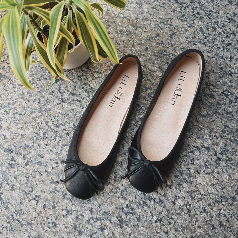 [Three-pleat small square toe] Sheepskin bow ballet shoes_temperamental black - รองเท้าบัลเลต์ - หนังแท้ สีดำ