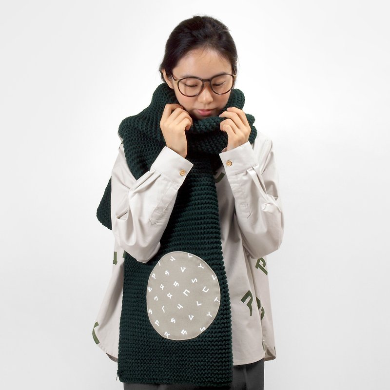 Taiwanese Phonetic Pocket Knitted Scarf-New Dark Green - Other - Wool Green