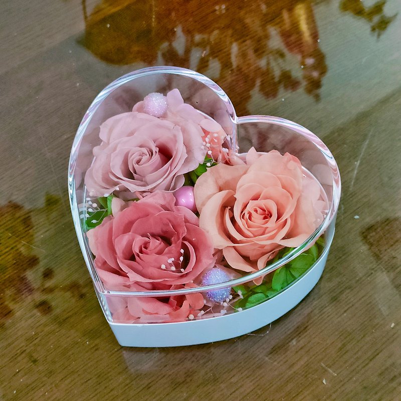 Valentine’s Day Customized Gift【心爱ㄟ】Eternal Life Flower Gift - ช่อดอกไม้แห้ง - พืช/ดอกไม้ หลากหลายสี