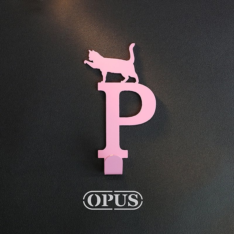 【OPUS Dongqi Metalworking】When a Cat Meets the Letter P - Hanging Hook (Pink)/Wall Decoration Hook - Wall Décor - Other Metals Pink