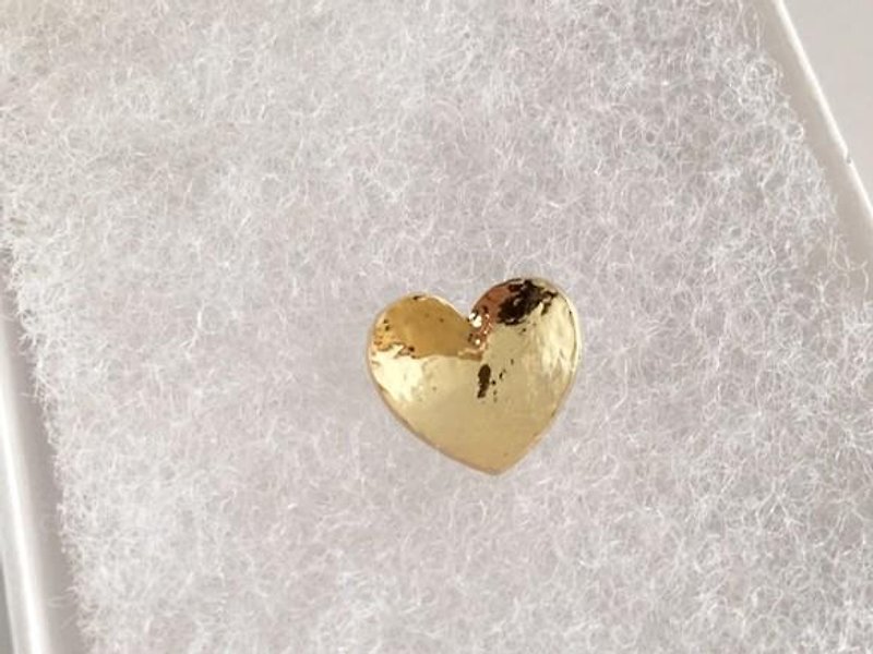 Golden Heart◆真鍮鍛金ピンブローチ - 胸針 - 其他金屬 