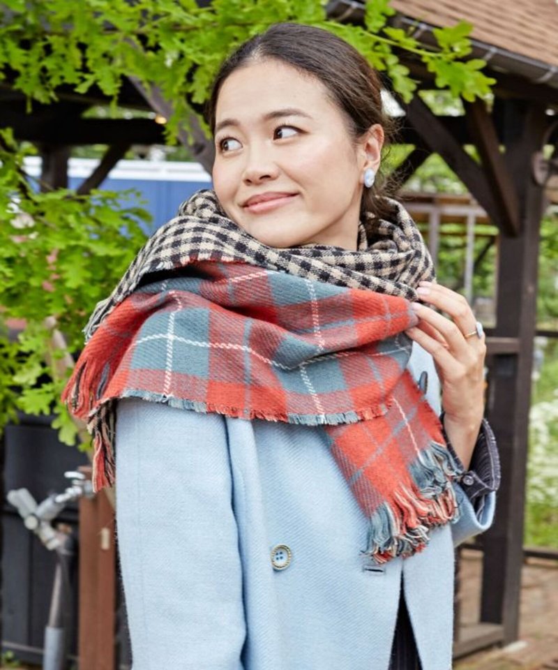 [Popular pre-order] Retro double-sided classic mixed plaid shawl scarf gift (5 colors) LCOP1310 - Knit Scarves & Wraps - Other Materials Multicolor