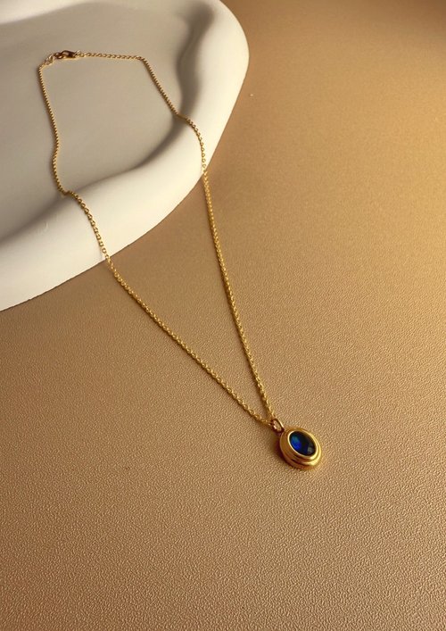 The Moon 牧光質感飾品 【精緻禮盒】小型橢圓復古鋯石項鍊 18KGF-露西的藍色寶石 珠寶