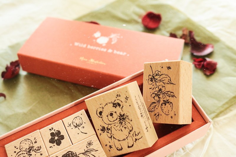 Autumn collection - Wild berries and bear stamp set - ตราปั๊ม/สแตมป์/หมึก - ไม้ สีนำ้ตาล