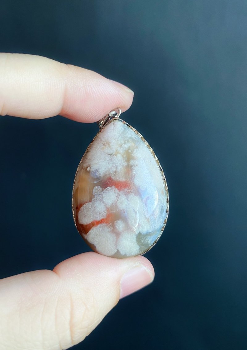 櫻花瑪瑙 牛血紅 意境美 天然石 S925銀鑲拖 禮物 項鍊 - 項鍊 - 水晶 紅色