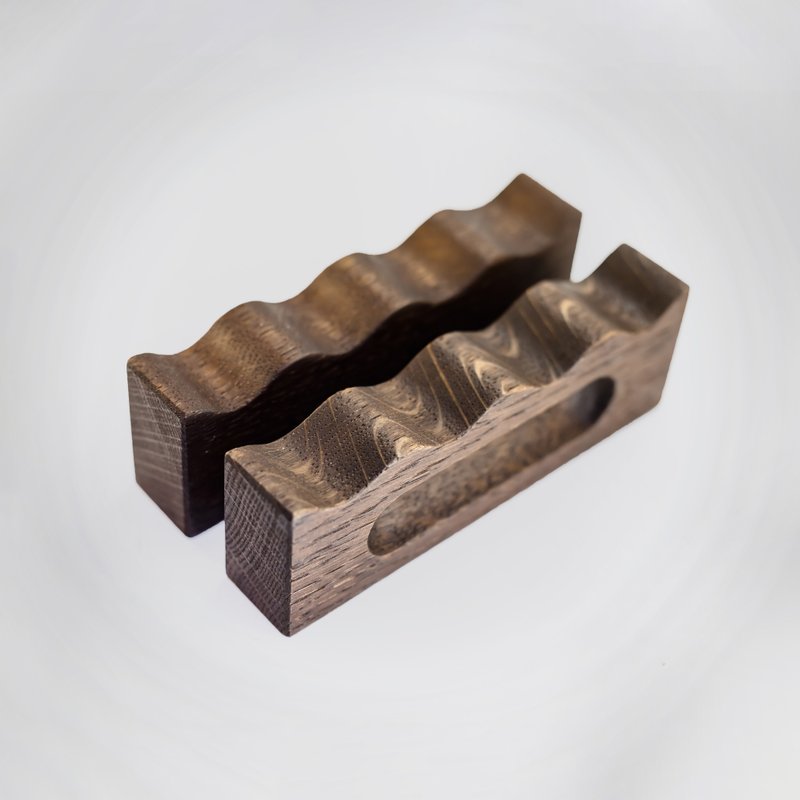 Wooden wavy handles +screws for wardrobe, door, cabinet, desk, dresser, closet, - 其他家具 - 木頭 白色