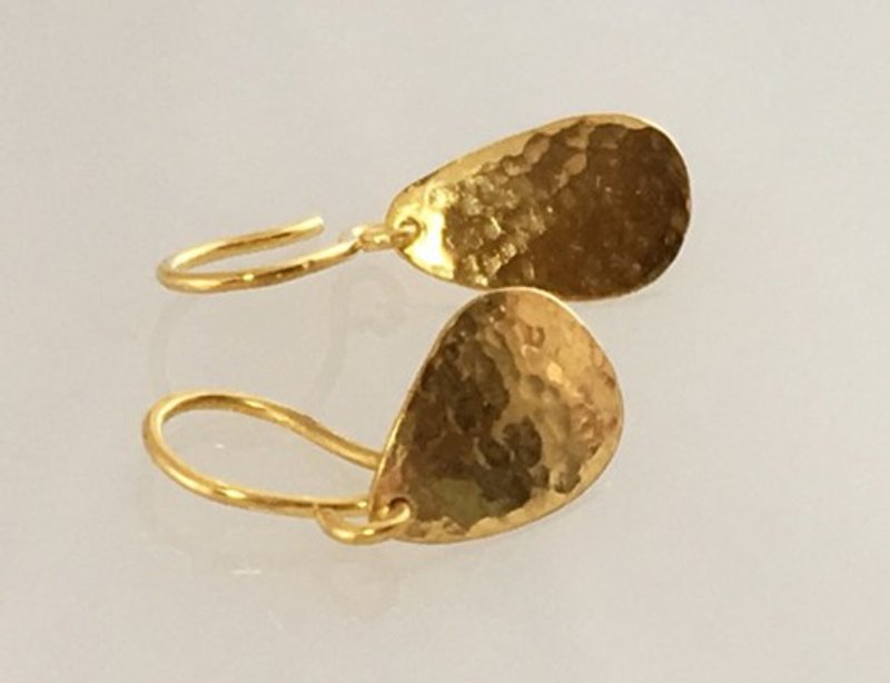 K24 Pure Gold 　純金シジミチョウの羽根　揺れるピアス - 耳環/耳夾/耳骨夾 - 其他金屬 金色