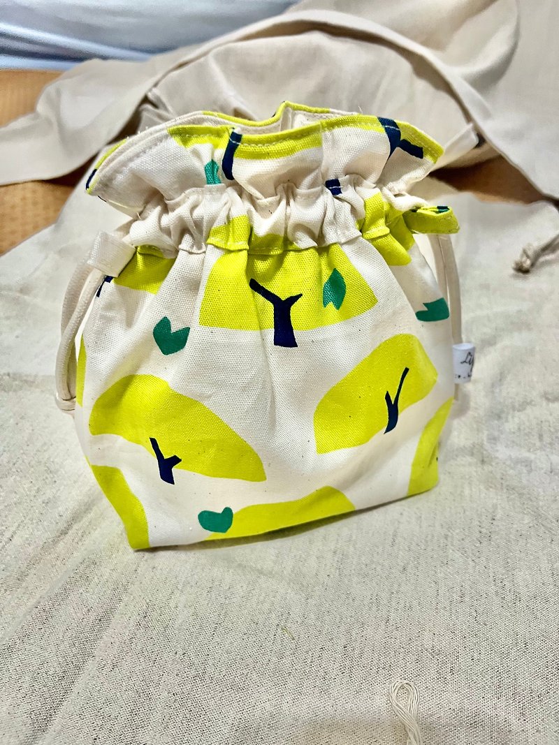 Mini-cloth bag - กระเป๋าหูรูด - ผ้าฝ้าย/ผ้าลินิน 