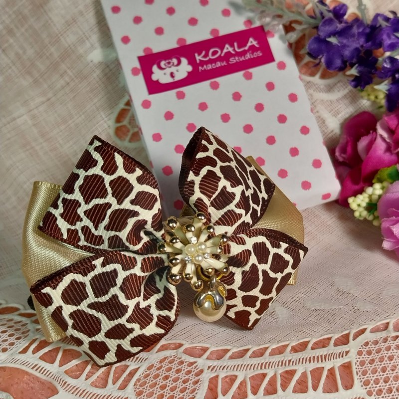 Butterfly series handmade jewelry giraffe pattern bow hair tie - เครื่องประดับผม - วัสดุอื่นๆ 