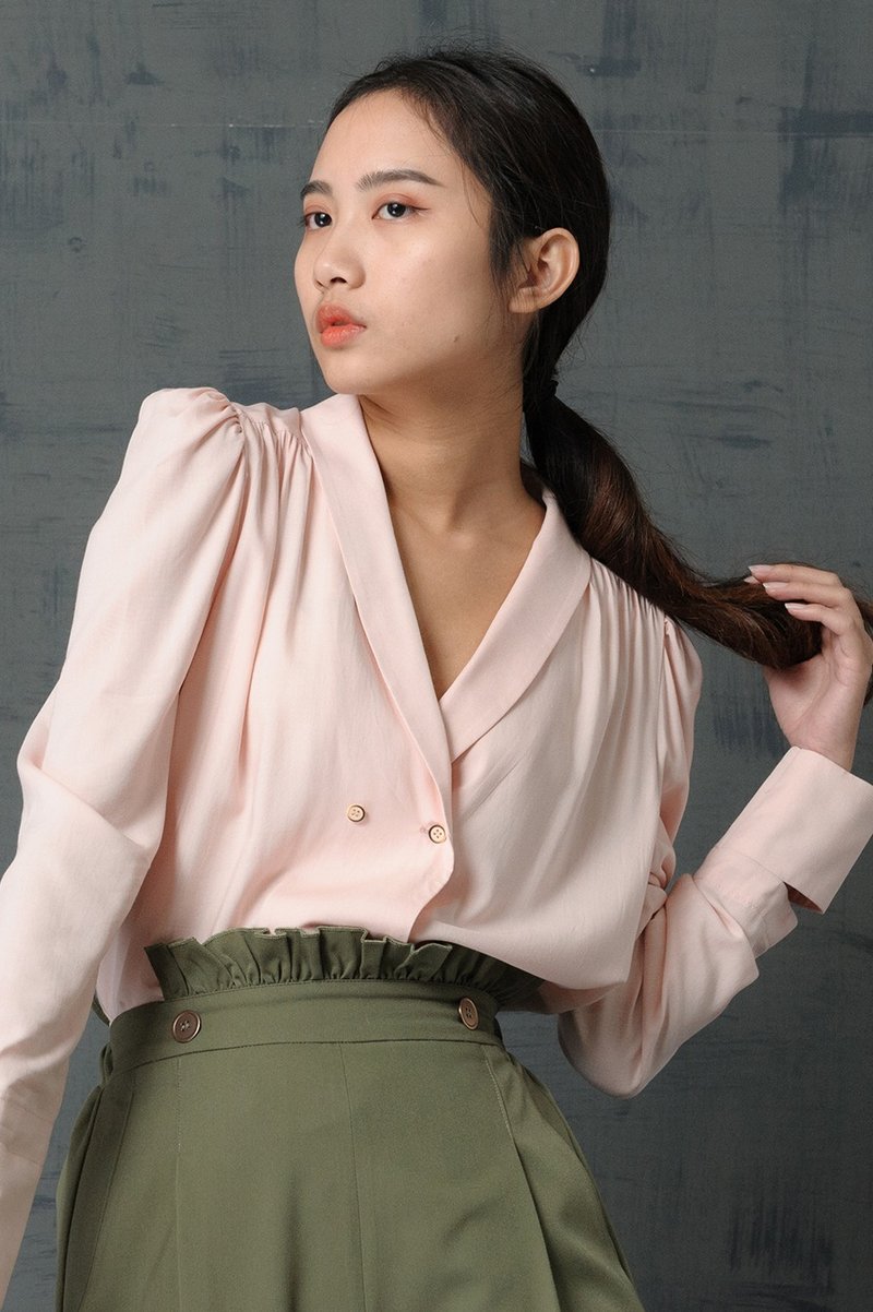 LANZONA 粉嫩雙排絲瓜領泡泡長袖襯衫 - 1A04 - 女襯衫 - 其他人造纖維 粉紅色