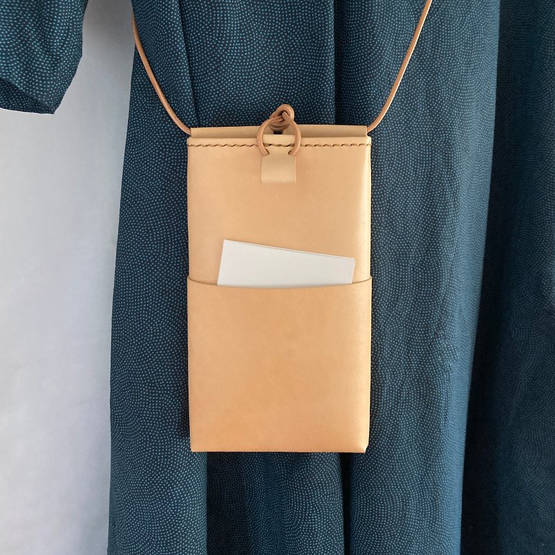 Smartphone Shoulder Bag using Leather (Undyed) 【tottu/とっつ】 - Messenger Bags & Sling Bags - Genuine Leather Brown