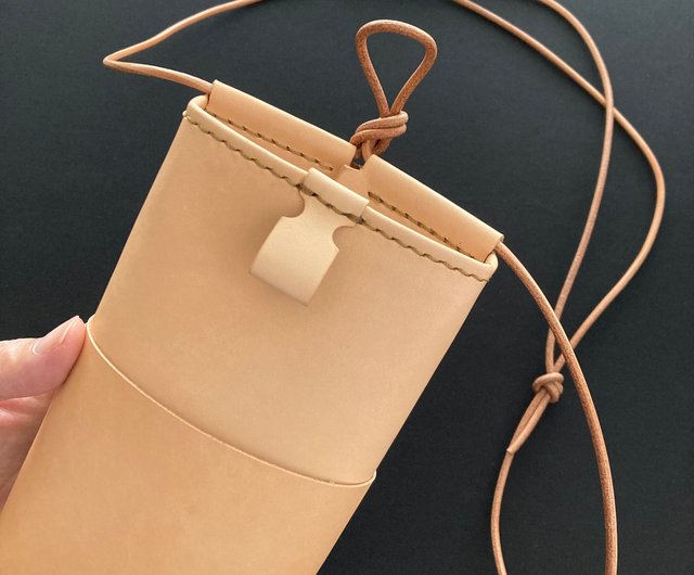 ハンドメイドショルダーバッグ☆おのりページです♪ スマホショルダー バッグ】ヌメ革 手縫い 手作り フリーサイズ