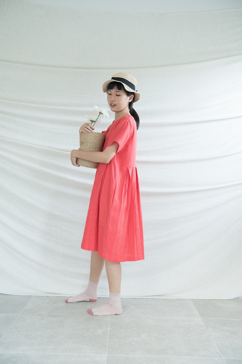 Raspberry Pleated Linen Dress - 連身裙 - 亞麻 紅色