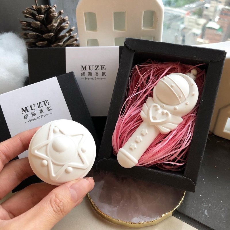 Fantasy girl magic wand/treasure box handmade fragrance diffuser stone set four shapes with 5ml fragrance essential oil - น้ำหอม - ปูน ขาว